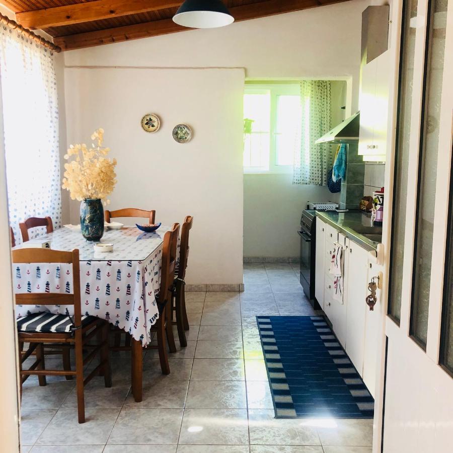 Malou Garden House Near The Beach Glífa Exterior foto
