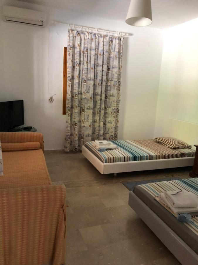 Malou Garden House Near The Beach Glífa Exterior foto